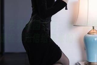 秀人网 - 艺轩校园生活：每一张照片都像是在发短信给未来的自己！