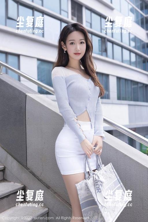 秀人网-陈柒柒 秀人网 - 陈柒柒全套白衬衫写真,下载后很容易出事哦!