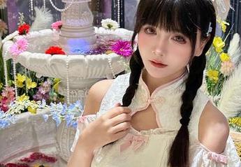秋山AkI最新美图大集合，双人上演无敌默契！你来我往ing…