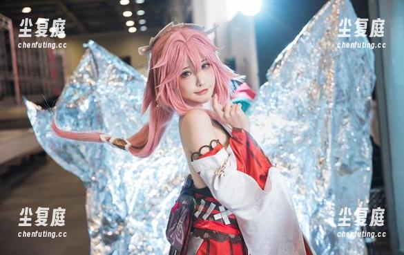 糖果果Candy带你穿越“校服”大神的户外世界，图包更新中！