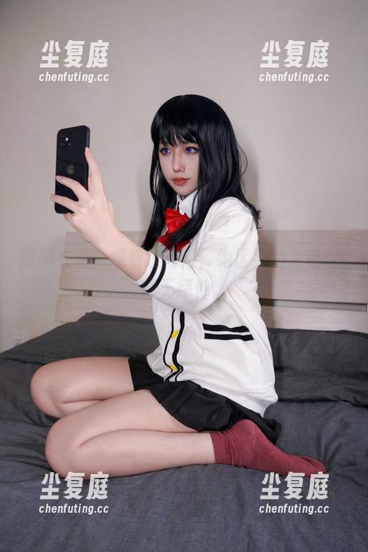 原图在手，观看绞肉姬，绝区零的艾莲·乔肆无忌惮。