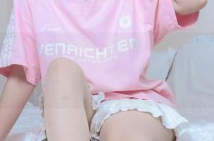 绮梦摄影 - 团子今天穿婚纱了，图片更新莫名想喝茶？