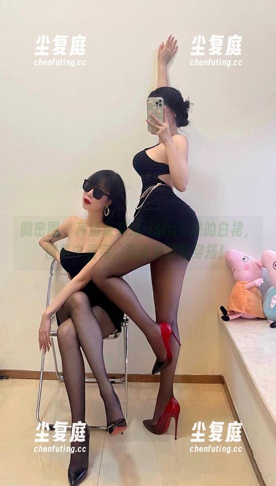 艾拉·isla 微密圈 - 高清版艾拉·isla与她的白裙,图集中看完,想请她教我穿搭!