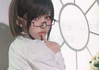 芊川一笑MNK的“Sugar”更新,让这些美图击中我心,真想收藏起来。