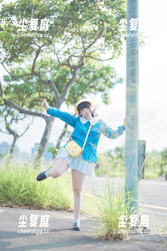 落落Raku 落落Raku私房女仆合集,饱含情感的眼神别有深意,让我瑟缩!