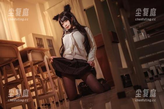 贞子蜜桃的和服合集——每件都是从时光里溜出来的精灵