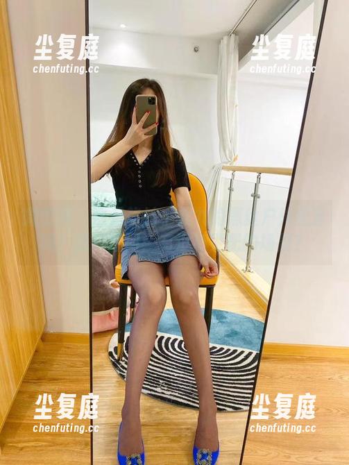 微密圈 - 这是软妹小九九的黑丝户外全套吗？我只想问：有没有更配的场景？