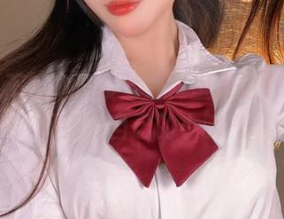 阿九从不咕咕泳装全集，里面的每一件作品都有自己的小脾气