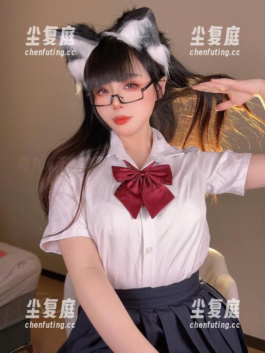 阿九从不咕咕 阿九从不咕咕泳装全集,里面的每一件作品都有自己的小脾气