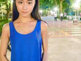 青豆客 - 随手一翻，谭晓彤的死库水私房图包，含蓄又不失挑逗感。