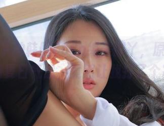 无圣光下的韩国CoCo绝美脚丫，原图展示足尖的夏日气息，竟然让我打了个寒战！