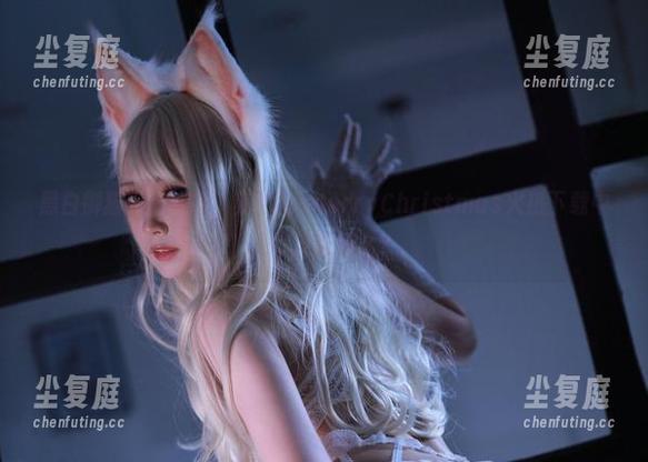 黑白御猫 黑白御猫又出奇招,赤の森-MerryChristmas火热下载中,你准备好么?